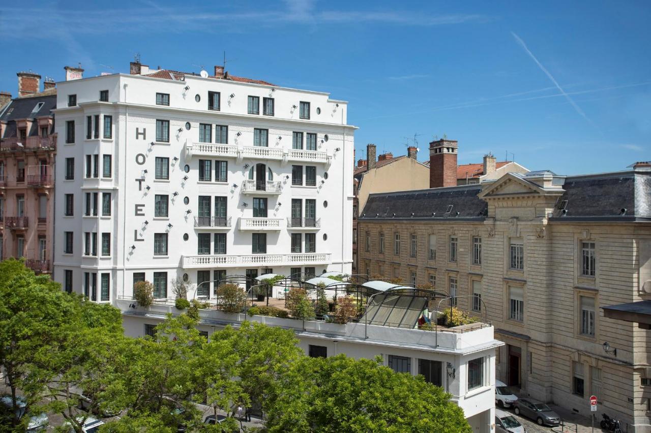 College Hotel